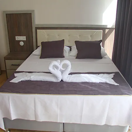 Comfort Başaran 2* Antalya