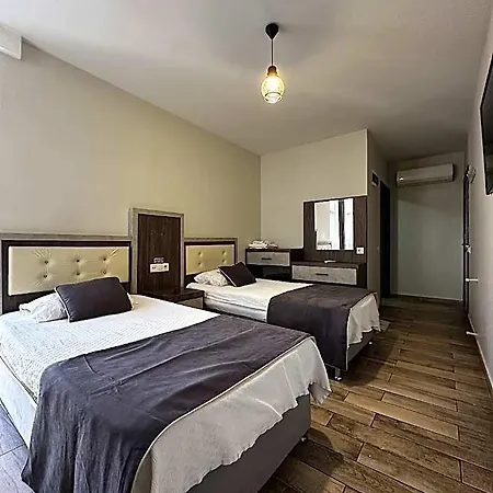Comfort Basaran Hotel 2*